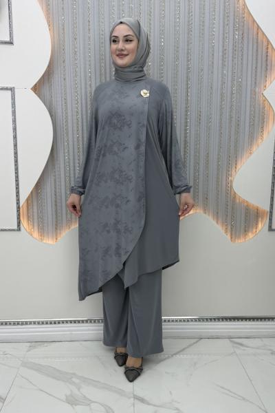 Gülümser Pantolonlu Takım Gri