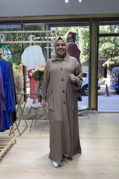 Tahta düğmeli kap Sütlü Kahve