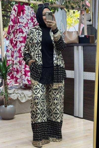 Tılsım takım Siyah Ekru