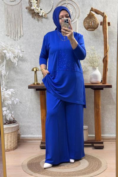 YASE TAKIM Saks Mavisi